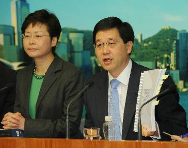 Photo shows the Secretary for Constitutional and Mainland Affairs, Mr Stephen Lam, and the Secretary for Development, Mrs Carrie Lam, announcing the plan for the HKSAR's second stage reconstruction support work in Sichuan's earthquake-stricken areas today (January 22).