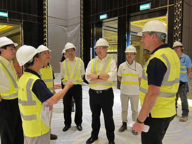 Mr Tam (centre) visits the latest facilities for meetings, incentive travel, conventions and exhibitions under construction in Macau.