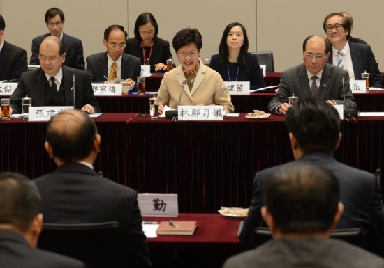 The Chief Secretary for Administration, Mrs Carrie Lam (centre), and Standing Committee Member of the CPC Guangdong Provincial Committee, Party Secretary of the CPC Shenzhen Municipal Committee, Mayor of Shenzhen Municipality, Mr Xu Qin, co-chair the Hong Kong/Shenzhen Co-operation Meeting at the Conference Hall of the Central Government Offices at Tamar this afternoon (January 3).