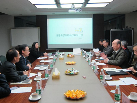 The Secretary for Constitutional and Mainland Affairs, Mr Patrick Nip, visited a Hong Kong smart toy development and manufacturing operation in Dongguan today (February 7). Photo shows Mr Nip (second left) being briefed on the company's operation.