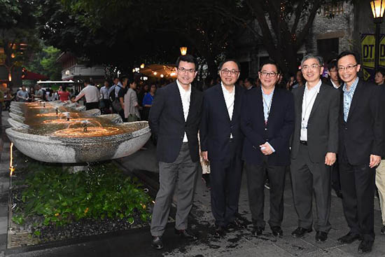 The Secretary for Constitutional and Mainland Affairs, Mr Patrick Nip (first right); the Secretary for Commerce and Economic Development, Mr Edward Yau (first left); the Secretary for Innovation and Technology, Mr Nicholas W Yang (second left) and the Secretary for Financial Services and the Treasury, Mr James Lau (second right) today (April 21) pictured with the leader of the Legislative Council (LegCo) joint-Panel duty visit to the Guangdong-Hong Kong-Macao Bay Area and the Chairman of the LegCo Panel on Economic Development, Mr Jeffrey Lam (centre), at the Lingnan Tiandi in Foshan.