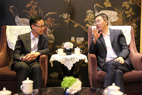 The Secretary for Constitutional and Mainland Affairs, Mr Patrick Nip, visited Shenzhen today (August 7). Photo shows Mr Nip (left) meeting with the Vice Mayor of Shenzhen Municipality, Mr Ai Xuefeng, to exchange views on concerted efforts in driving the development of the Guangdong-Hong Kong-Macao Greater Bay Area and enhancing co-operation between Hong Kong and Shenzhen.